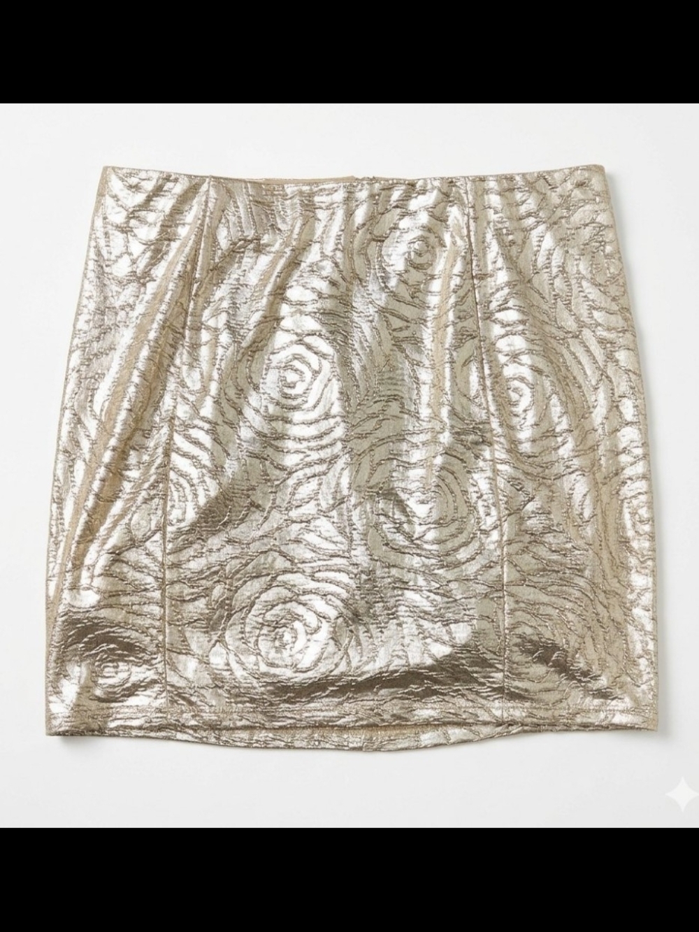GUESS Metallic Rose Jacquard Mini Skirt - Gold
